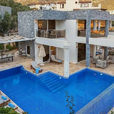 Gaia Residence فيلة كالكان