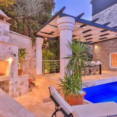 Gaia Residence فيلة